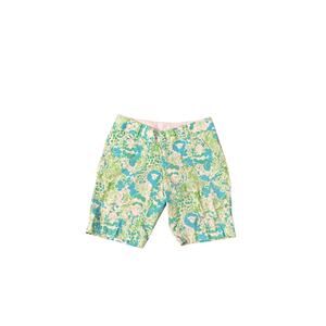 Lilly Pulitzer Green Womens Size 6 Shorts in good condition.